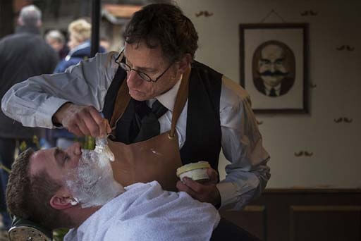 Scheersalon de natte kwast