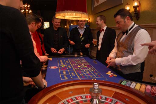 Casino: Roulette, Black Jack & Poker